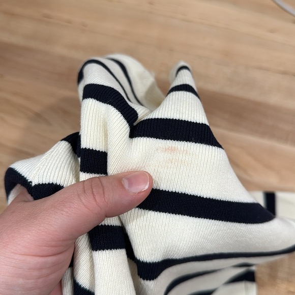 Zara Cropped Knit Short Sleeve Top White Black Stripe Crewneck XS - Picture 4 of 4